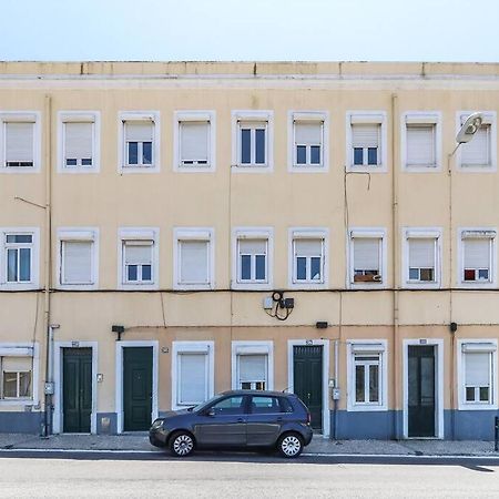 Vita Portucale ! Bright Campo Ourique W/ Terrace Lisboa المظهر الخارجي الصورة