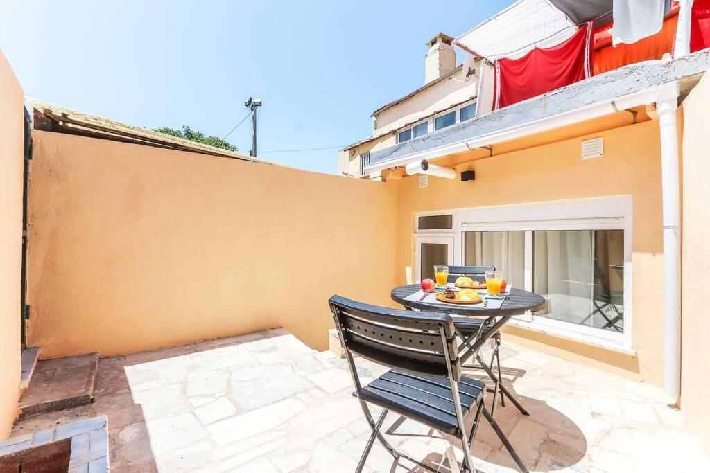 Vita Portucale ! Bright Campo Ourique W/ Terrace Lisboa المظهر الخارجي الصورة